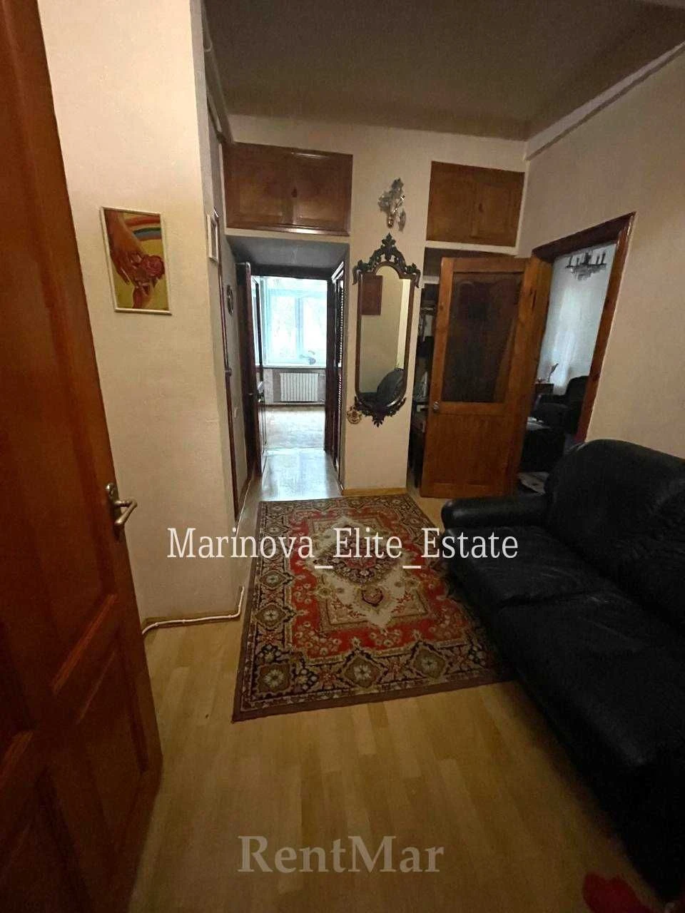 Two-bedroom apartment in the Center, Greek / Canat Street