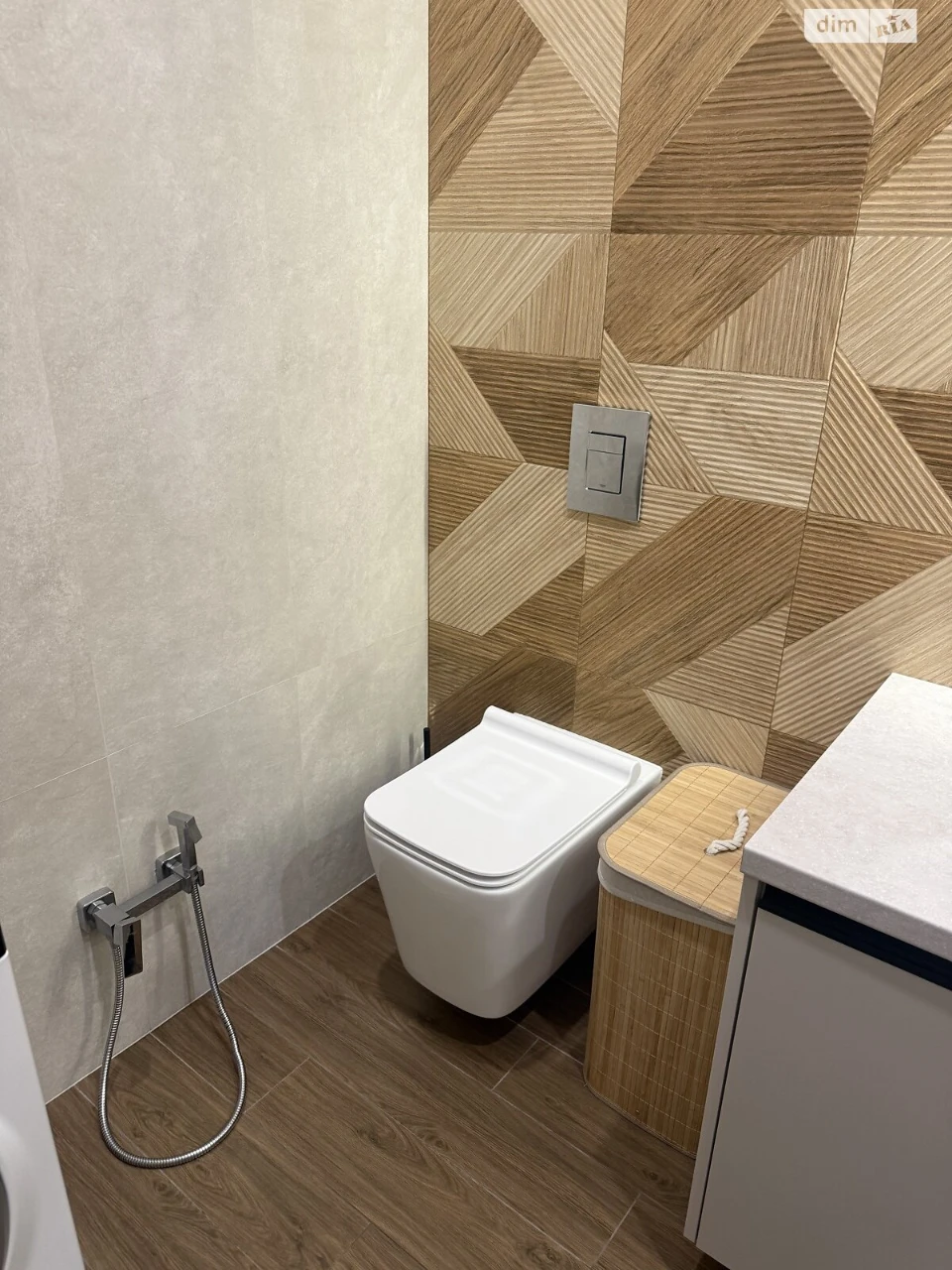 Flat for Sale - Center
