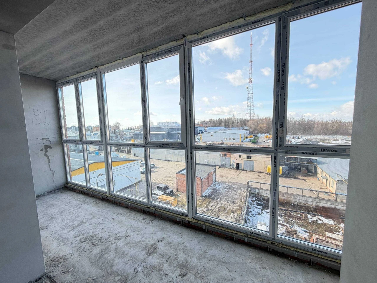 39684 Modern 2-bedroom apartment in residential complex "Bonville", Exhibition area