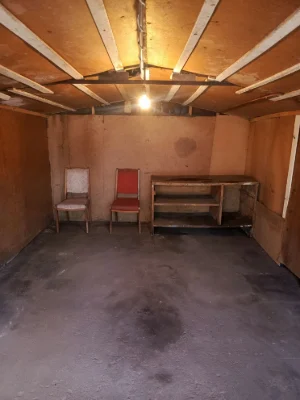 Garage A/C Polite. Street 179-A