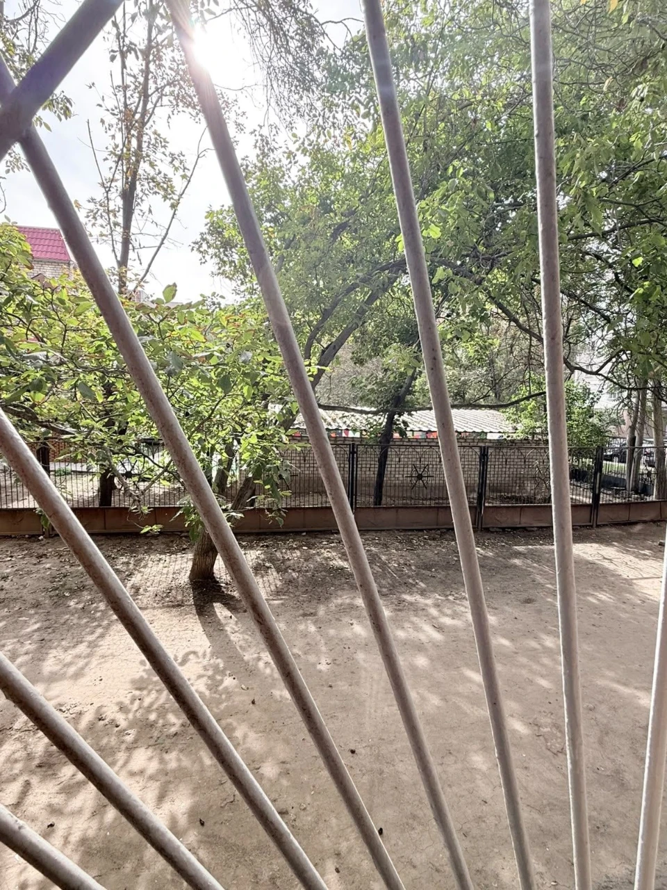 For sale, a great 2-room apartment in the city center. Garden Street