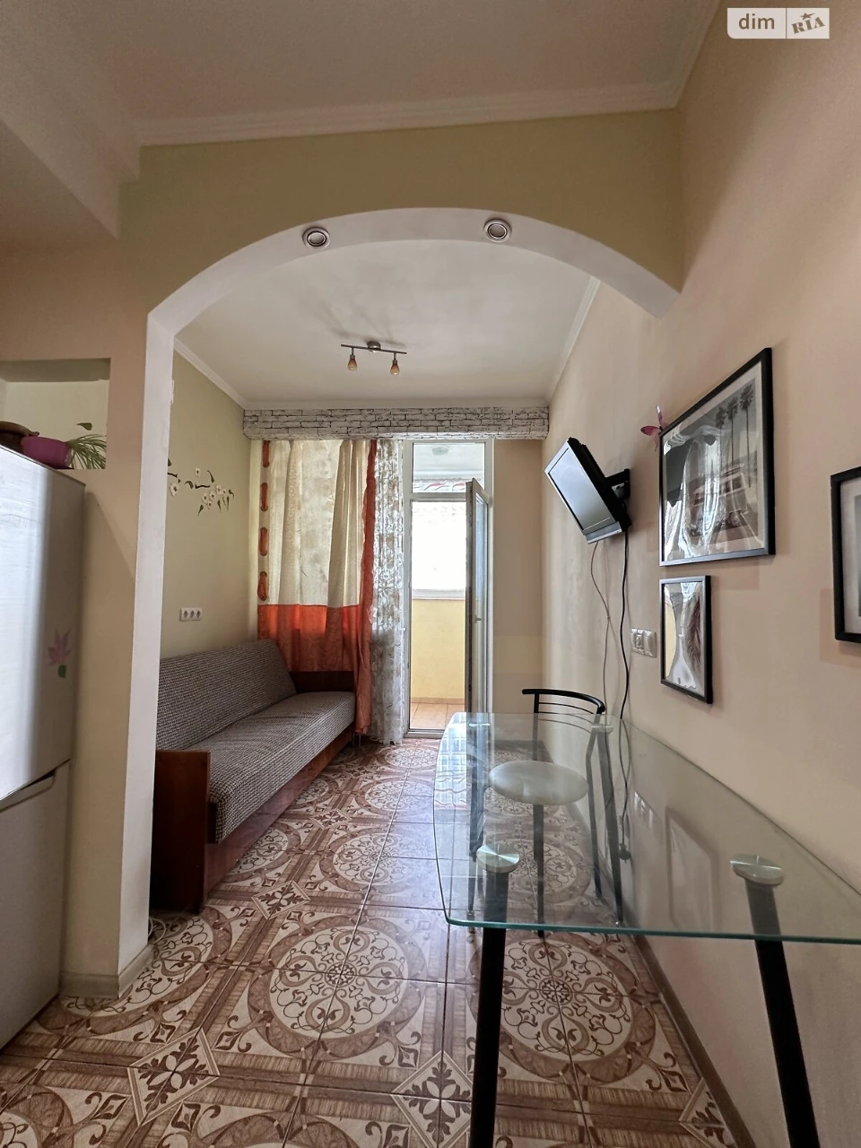 Long-Term Rental Apartment, Pozniaky