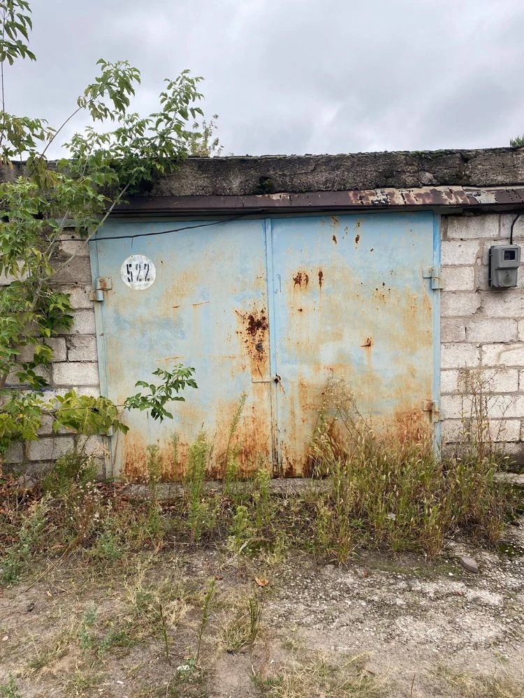 For Sale!! Garage