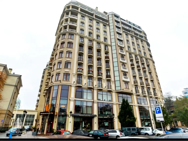 Продажа квартиры 3-комнатной 112 м² 11/12 этаж