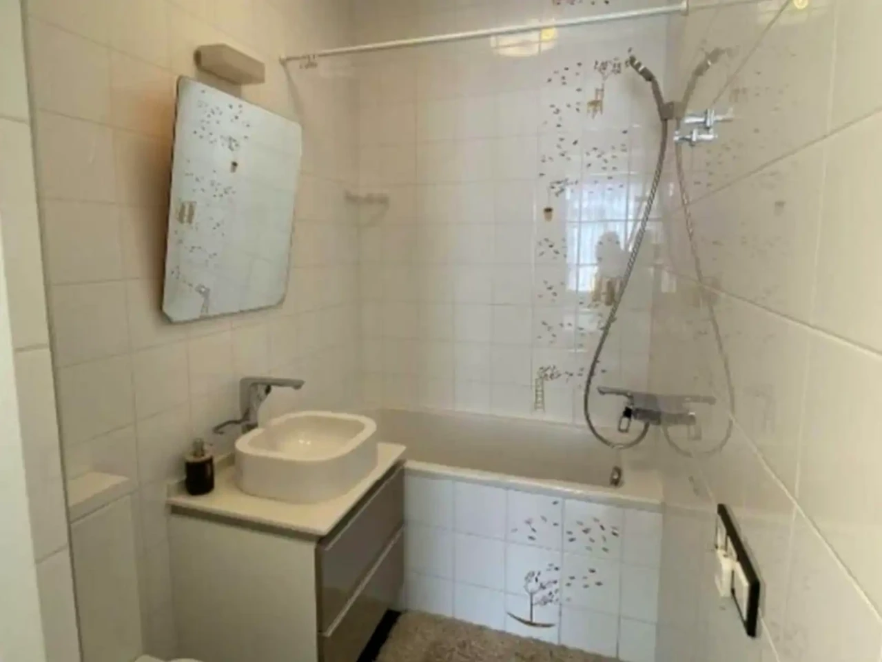 Продажа квартиры 3-комнатной 112 м² 11/12 этаж