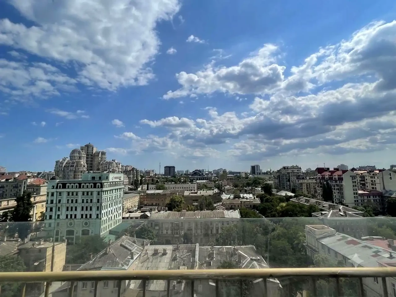 Продажа квартиры 3-комнатной 112 м² 11/12 этаж