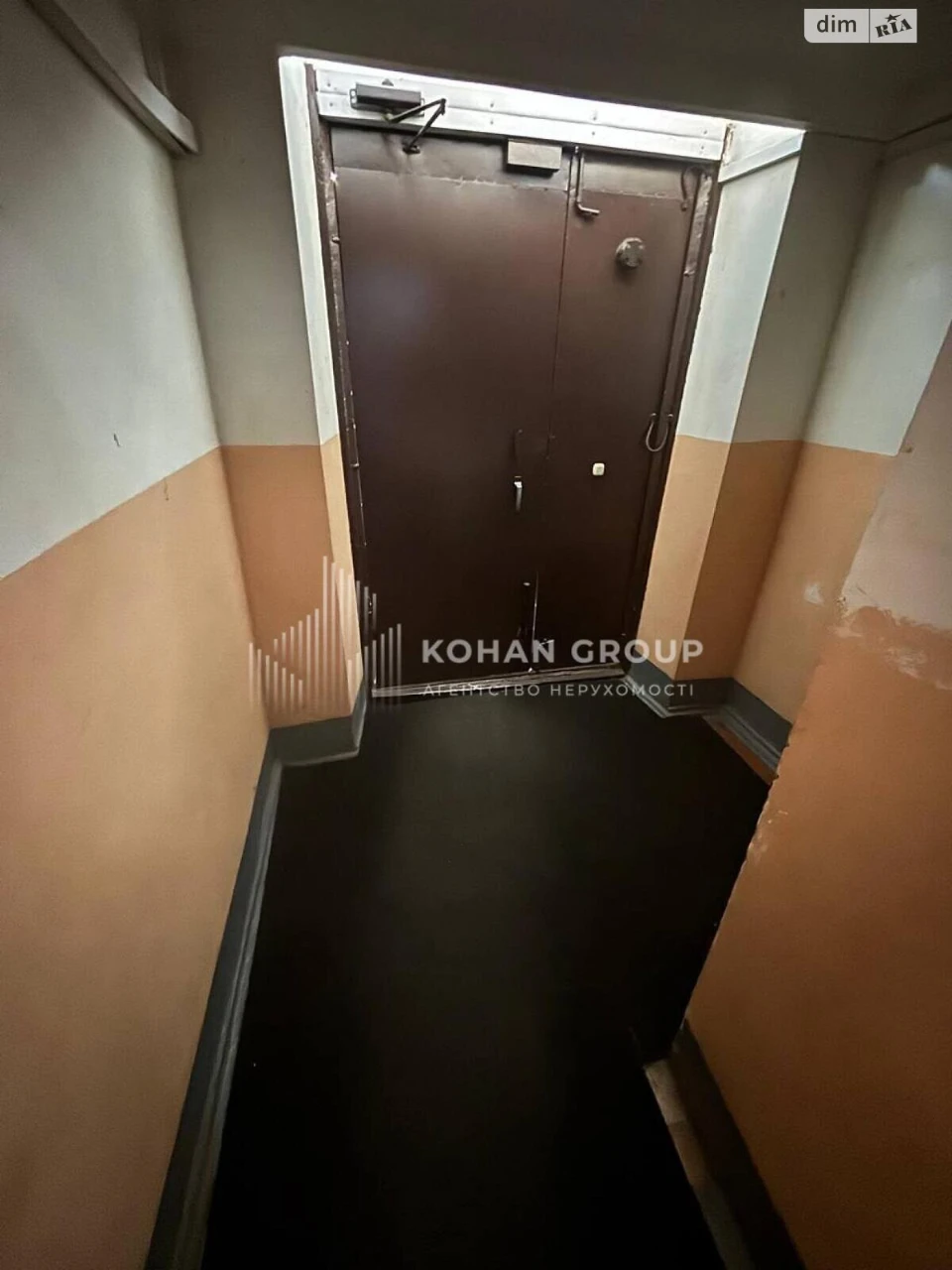 Apartment near Train Station