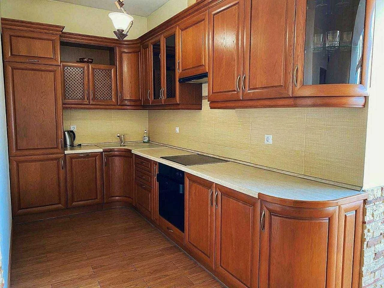 Spacious 2-bedroom apartment in the city center, Passage L.P.