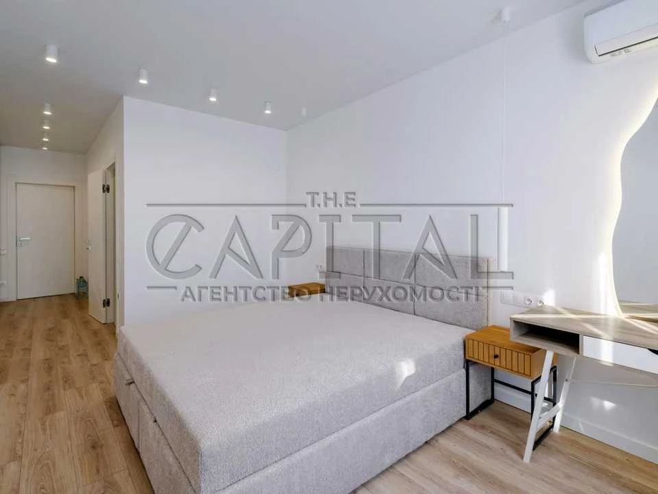 Apartment. Mykola Bazhan Prospekt, Kyiv