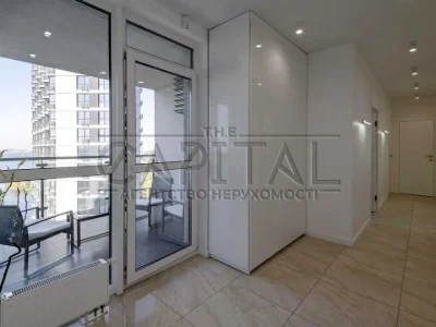 Apartment. Mykola Bazhan Prospekt, Kyiv