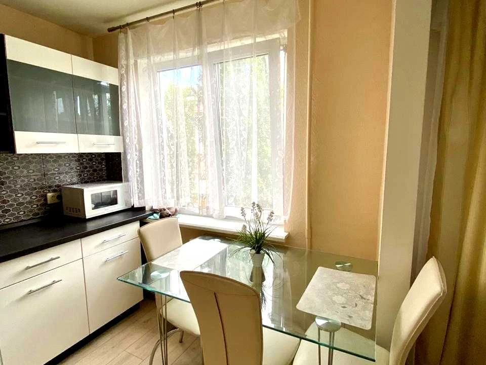 Квартира. Киев, Мечникова ул.