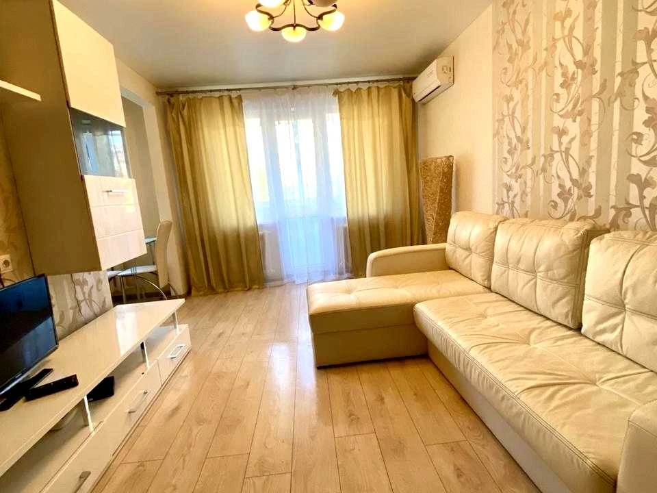 Квартира. Киев, Мечникова ул.