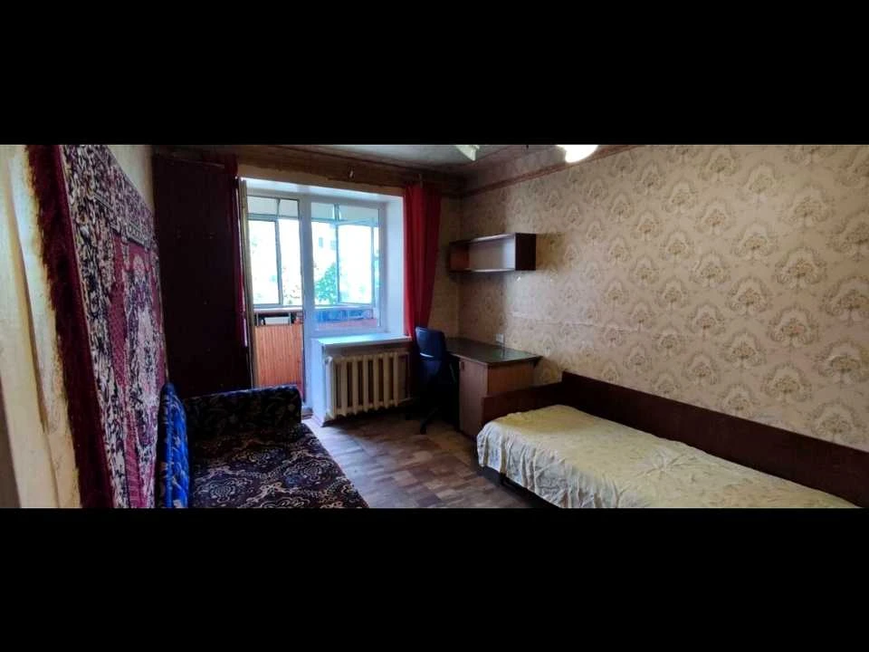 Apartment. Kyiv, Kazarmenna Street
