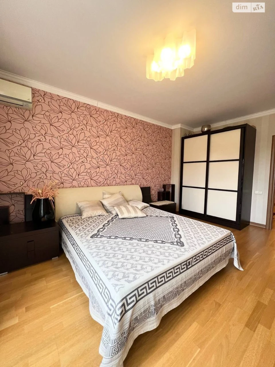 Продажа квартир Ланжерон.