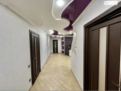 Apartment for Sale, Podil