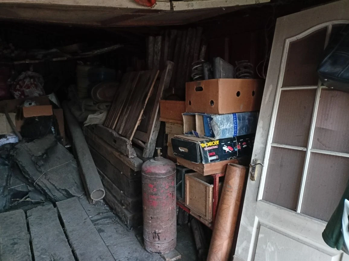 Garage for sale (area of Silver Owls)