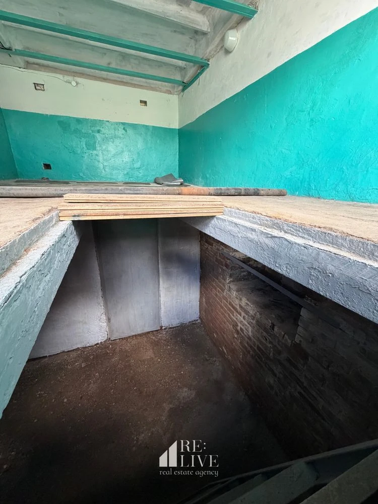 Sale of a brick garage in GKO "Transport" (near the residential complex "Atlant")