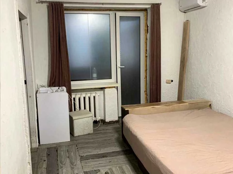 Квартира. Київ, Петропавлівська вул.