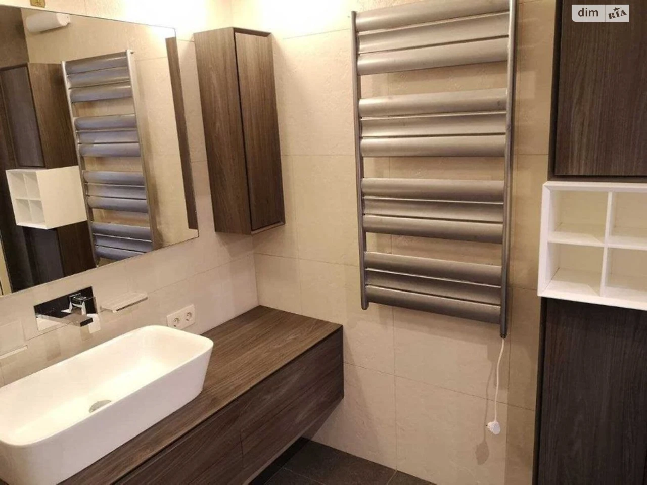 Long-Term Rental Apartment, Poznyaky