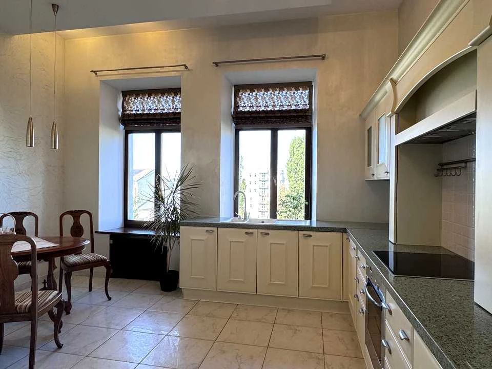 Apartment. Paniskaya st., Kyiv