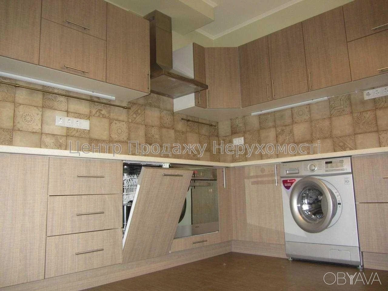 Квартира, 2 комнаты, 82 квадратных метров
