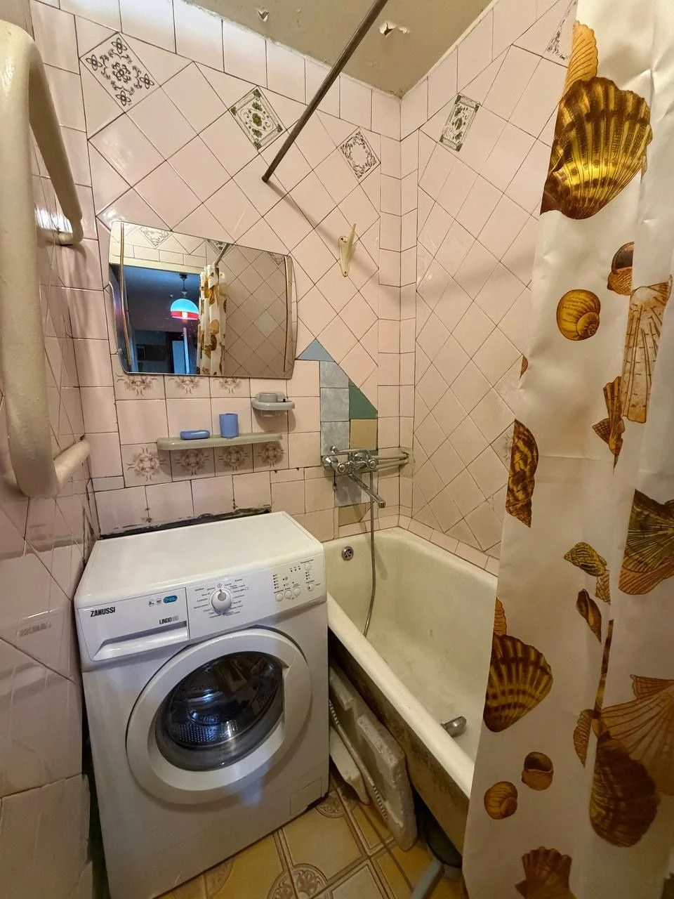 Продам 3-кімнатну квартиру на Перемозі-3