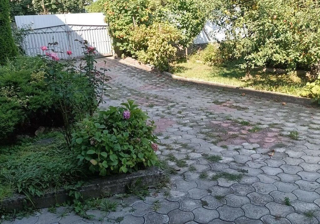 Простір для великої родини — 5 кімнат і дві тераси в Ужгород