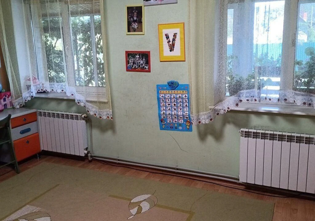 Простір для великої родини — 5 кімнат і дві тераси в Ужгород