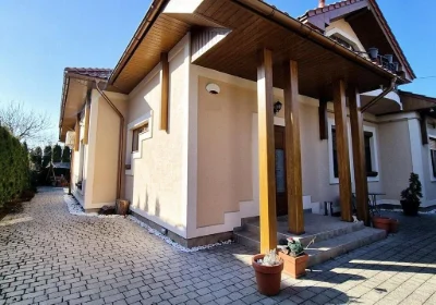 Будинок, Великий Галагов, 300 м²