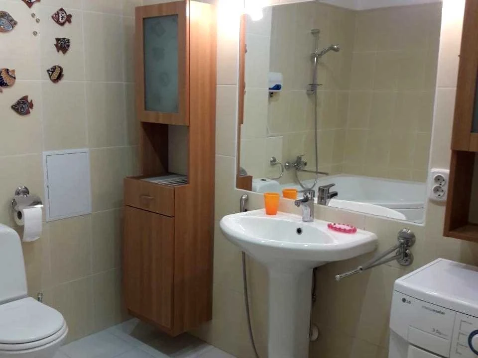 Apartment. Dragamanova st., Kyiv