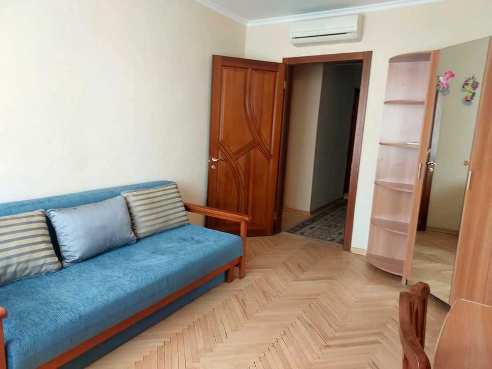 Apartment. Staronovodnitska St.