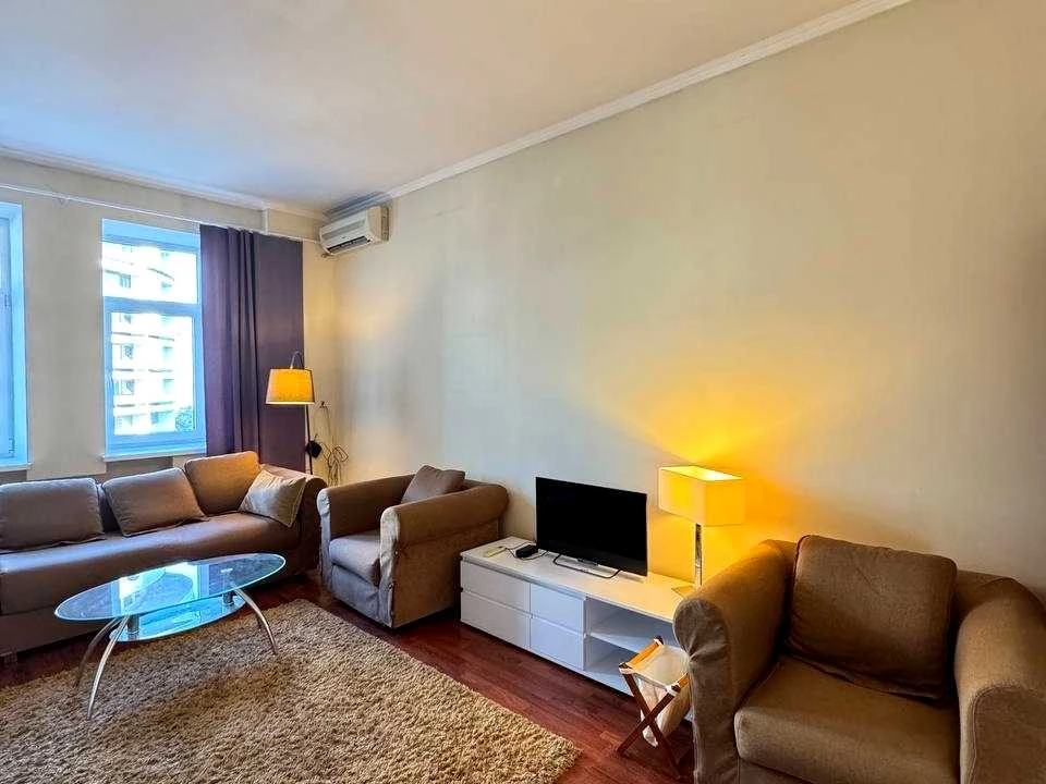 Apartment. Ivan Mazepa Street, Kyiv