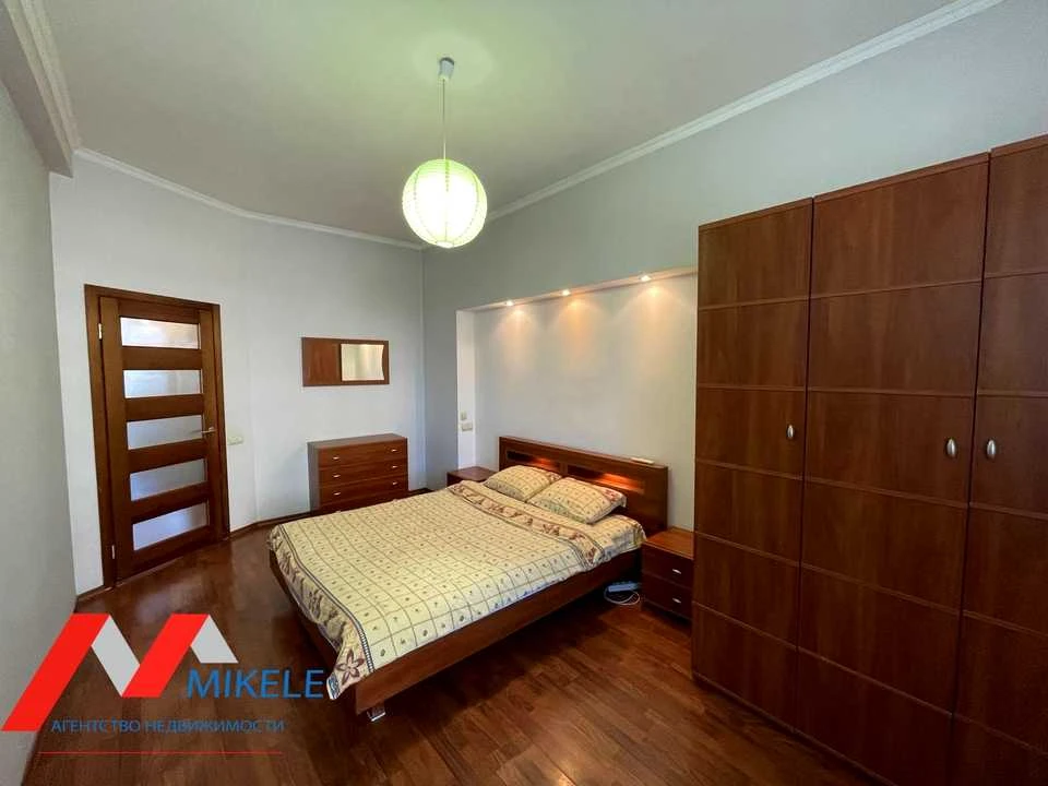 Apartment. Ivan Mazepa Street, Kyiv