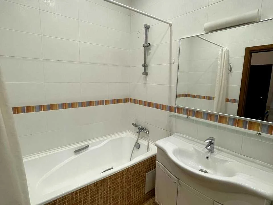 Apartment. Ivan Mazepa Street, Kyiv