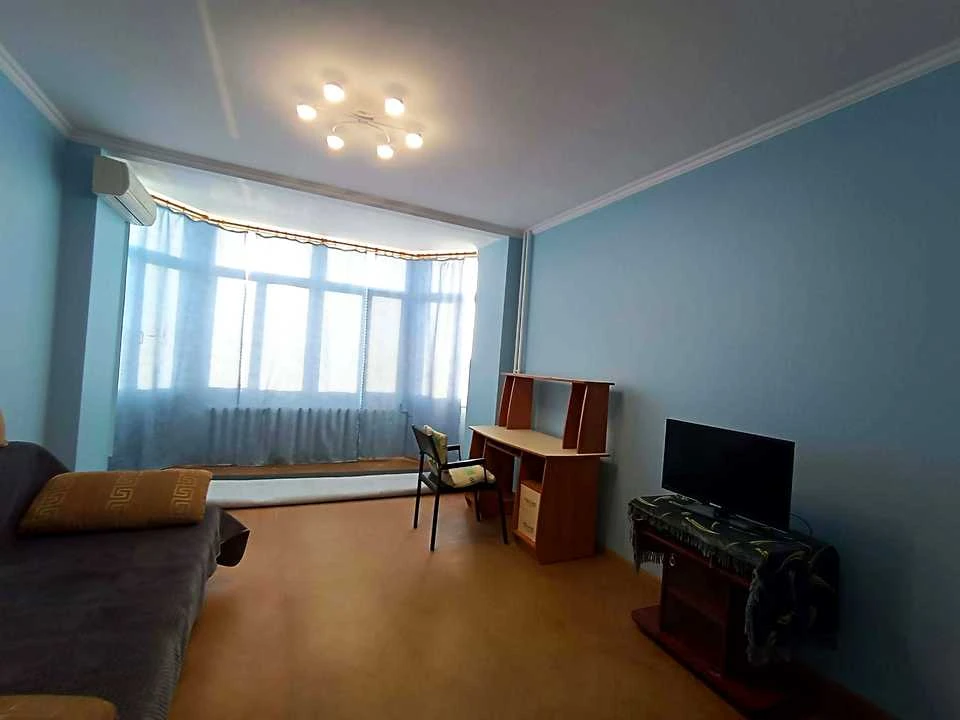 Apartment. Verkhovyna Street, Kyiv