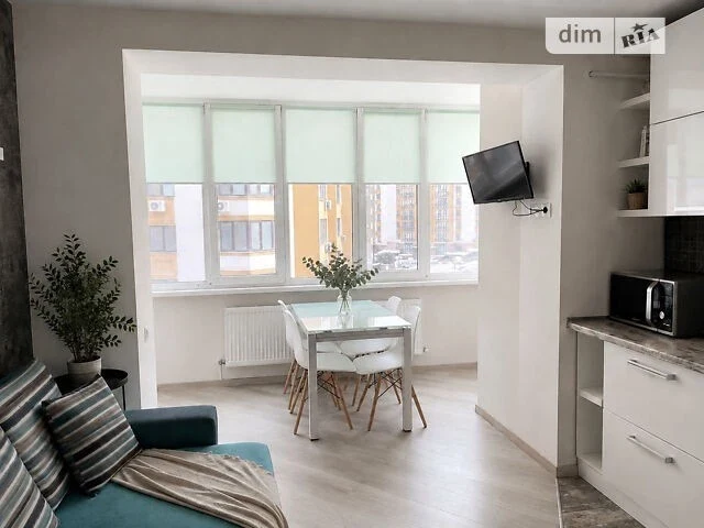Sale of 1-room apartment 46.1 sq. m. on Soborna St. 10D, apt. 174 •
