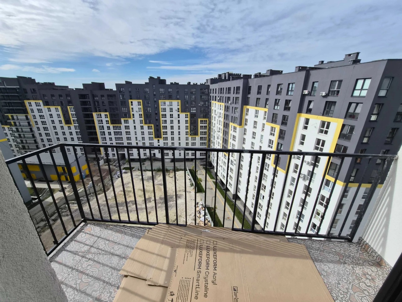 Sale of a 1-bedroom apartment in the Schengen residential complex
