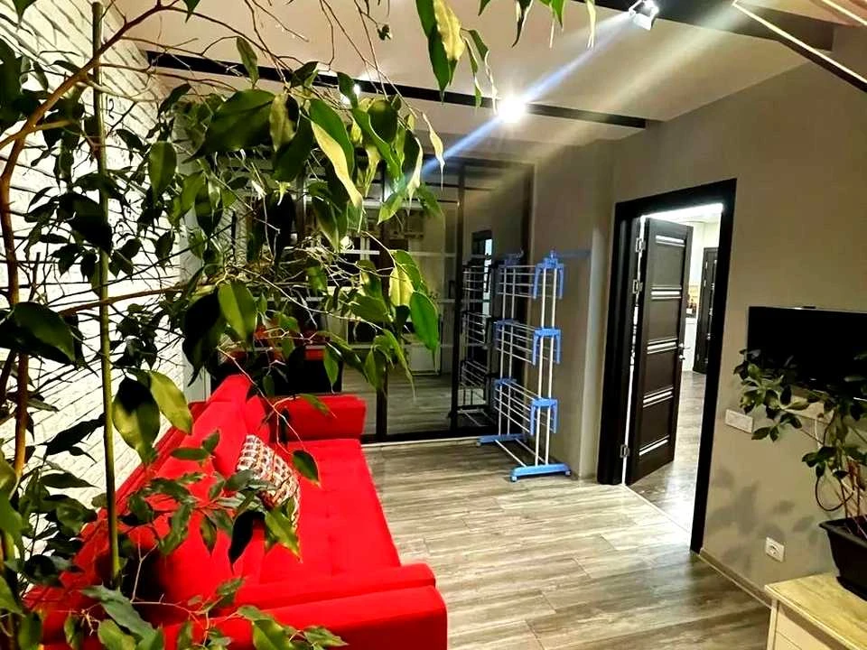Apartment. Dragomannova st., Kyiv