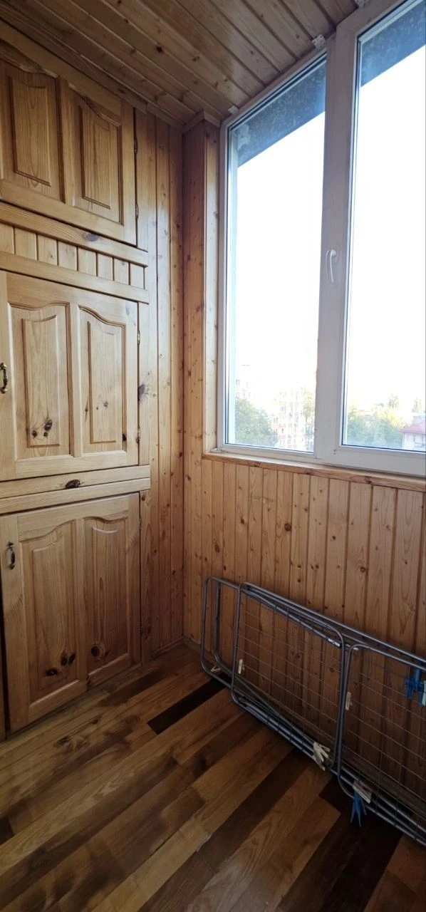 Продаж 2-кімнатної квартири, вулиця Хмельницька, 10, метро Саято