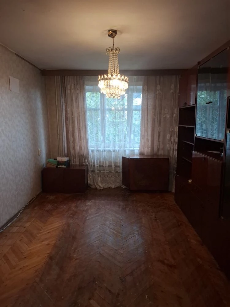 Sale, 3 rooms, 604 sq.m, Saltivka