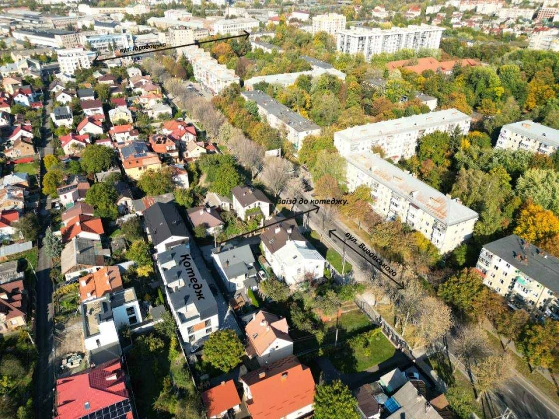 Sale of a Premium Cottage | Vykhovs'ky Street, 26