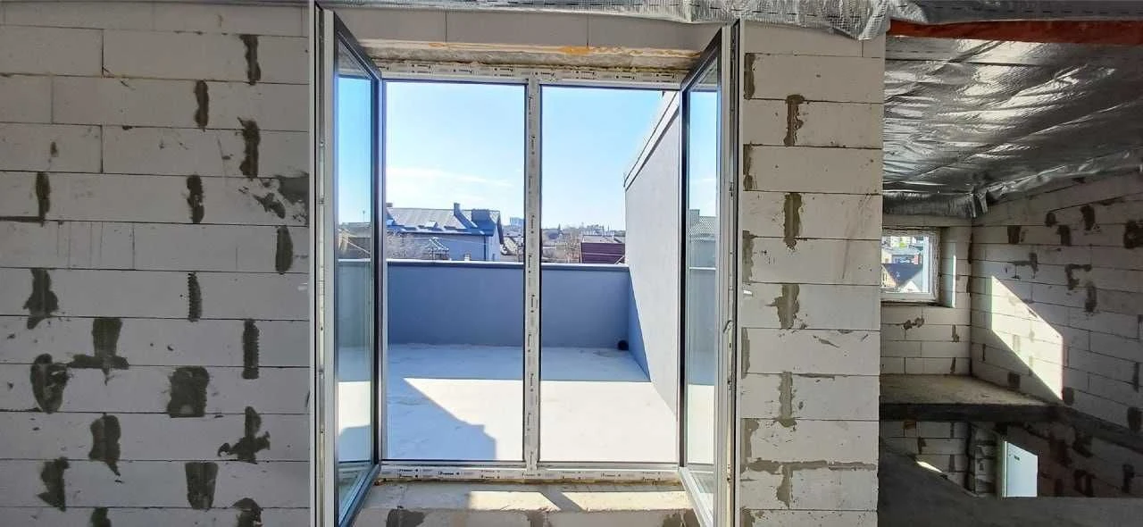 Sale of a Premium Cottage | Vykhovs'ky Street, 26