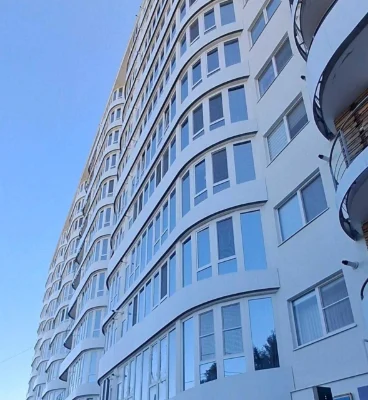 2-комнатная квартира в ЖК «Море» — терраса и панорамный вид