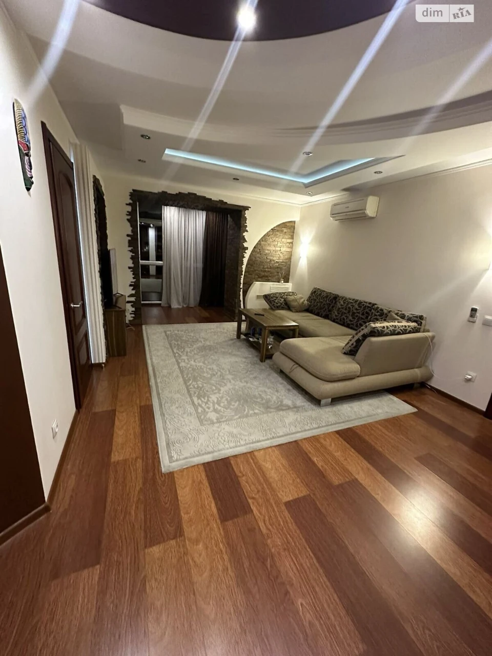 For Sale: Apartment
