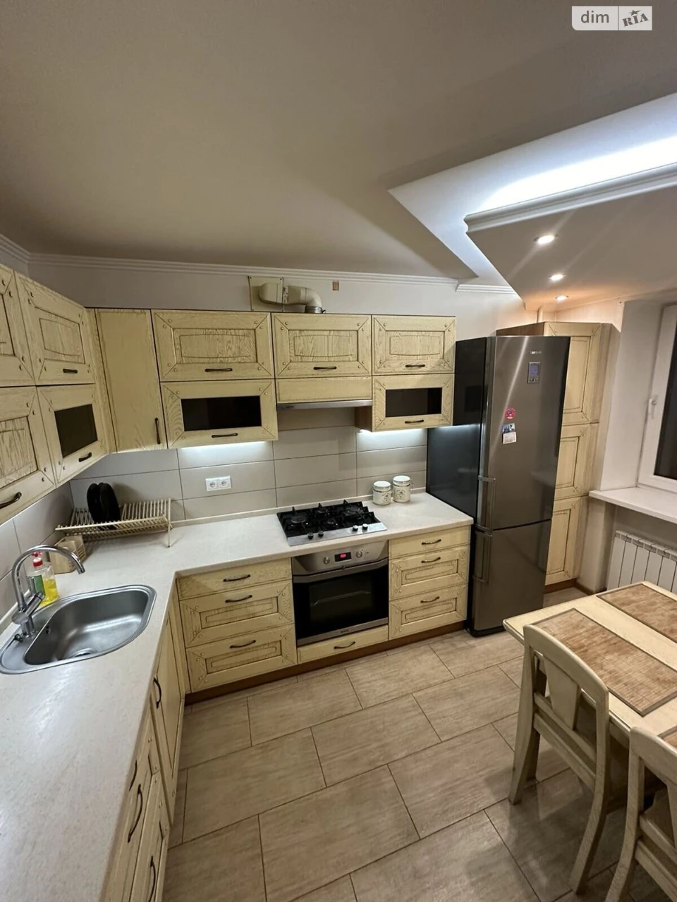 For Sale: Apartment