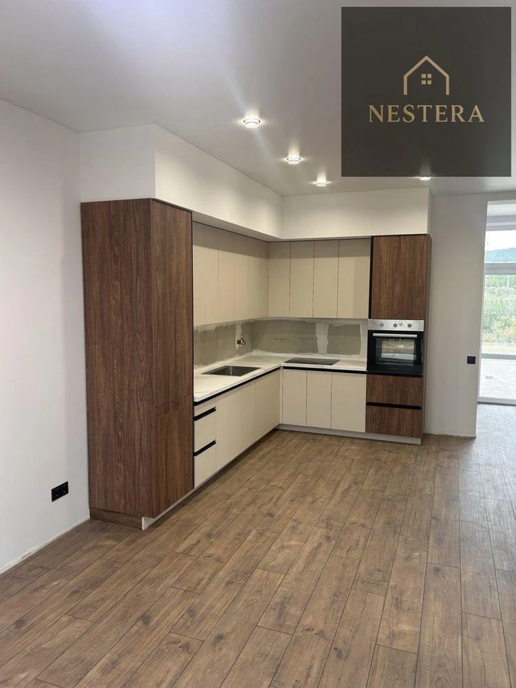 Sale of Townhouse in the Suburb of Uzhorod
