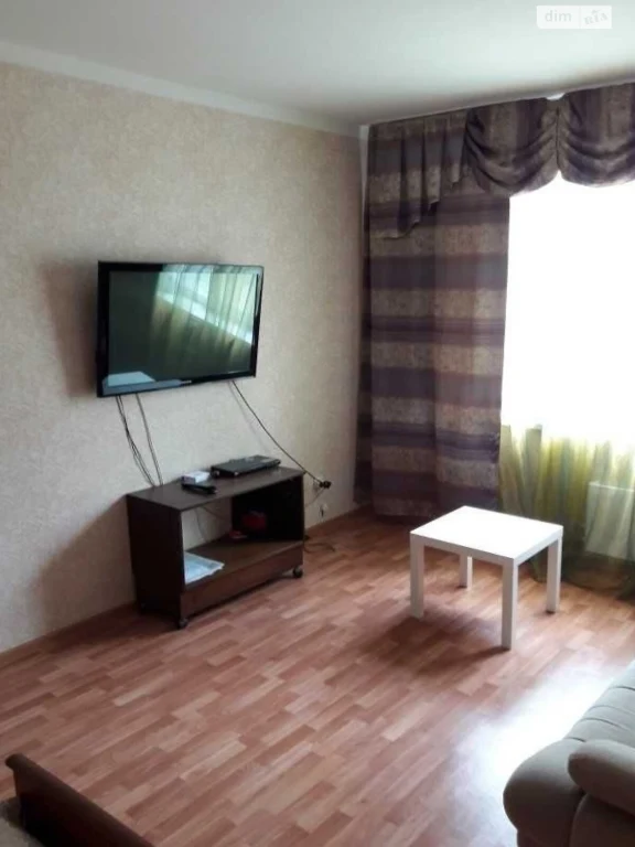 Довгострокова оренда квартири в Голоско