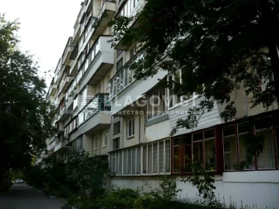Apartment. Borchazhyvs'ka Street, Kyiv