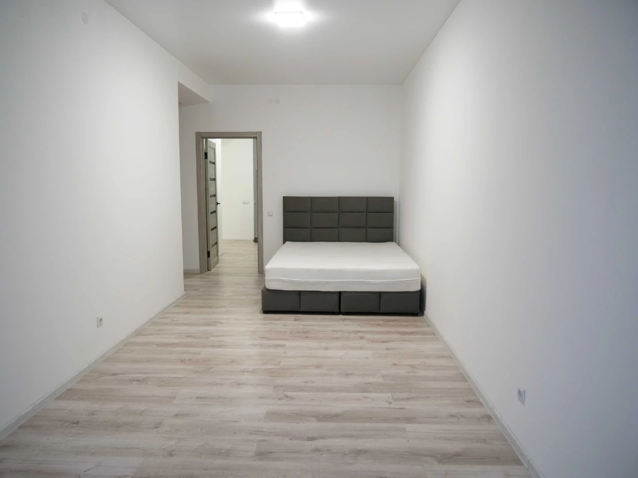 OWNER. 153 sq. m with parking. Kulikivska Street