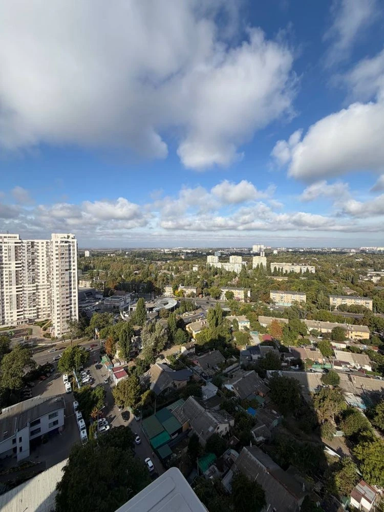 Продається квартира в ЖК "Альтаир", 2-кімнатна, 60 метрів